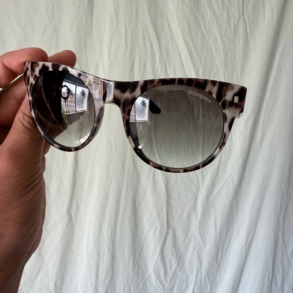 Yves Saint Laurent Leopard Print Sunglasses - Picture 1 of 7